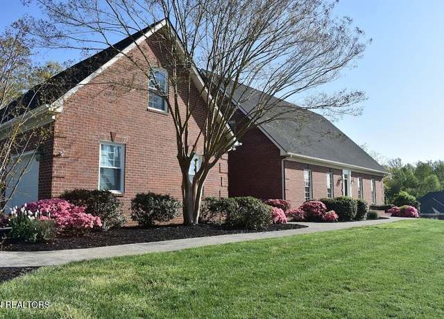 Property at 5314 Three Bars Ln, Seymour, TN 37865, 5 beds, 4 baths