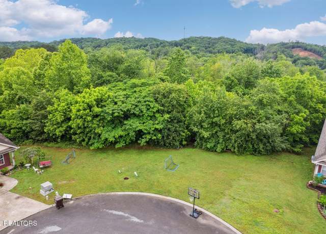 Property at 9915&9921 Belmont Park Ln, Knoxville, TN 37931