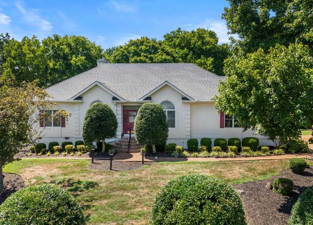 Property at 108 Tahlequah Ln, Loudon, TN 37774, 3 beds, 2 baths