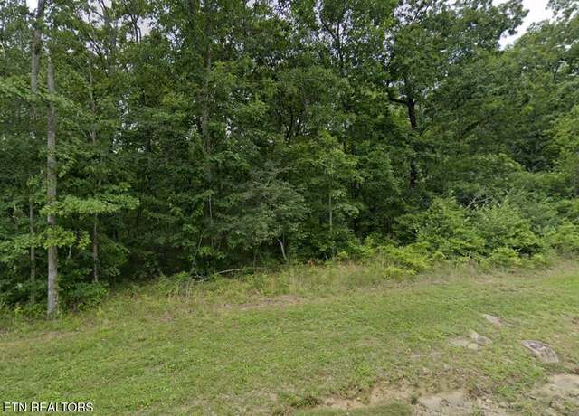 Property at 216 Westchester Dr, Crossville, TN 38558
