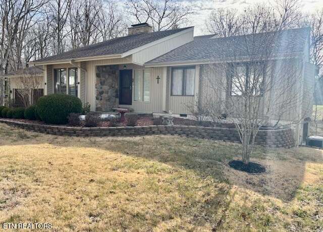 Property at 175 Snead Dr, Crossville, TN 38558, 4 beds, 3.5 baths