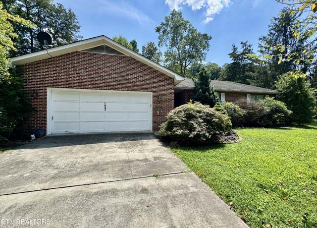 Property at 123 Heritage Dr, Oak Ridge, TN 37830, 3 beds, 2 baths