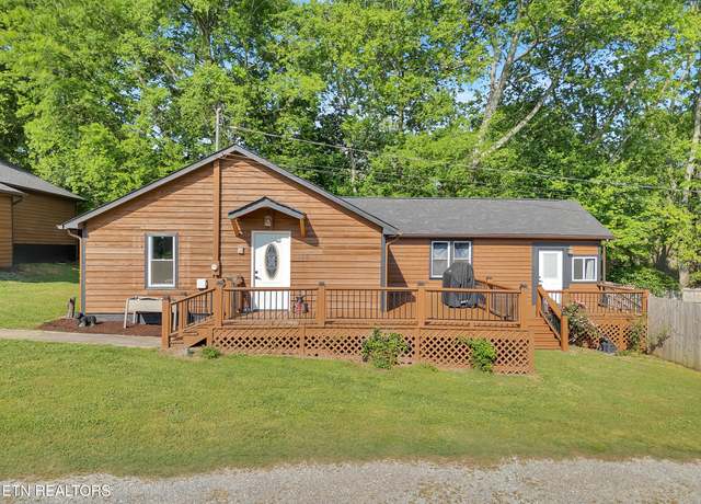 Property at 380 Buster Blvd, Lenoir City, TN 37772, 3 beds, 2 baths