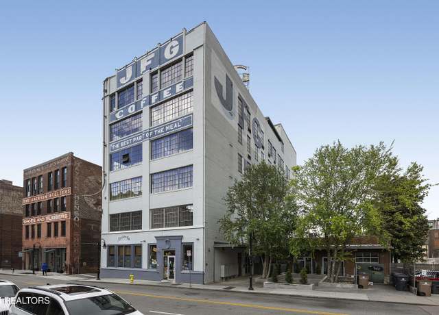 Property at 200 W Jackson Ave #206, Knoxville, TN 37902, 3 beds, 2 baths