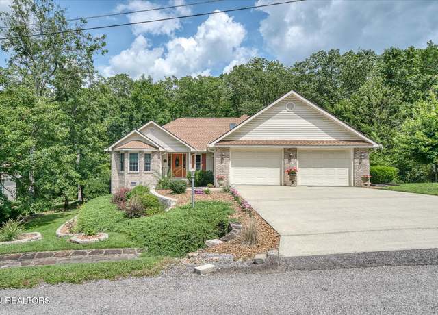 Property at 114 Bent Oak Ter, Fairfield Glade, TN 38558, 3 beds, 2.5 baths