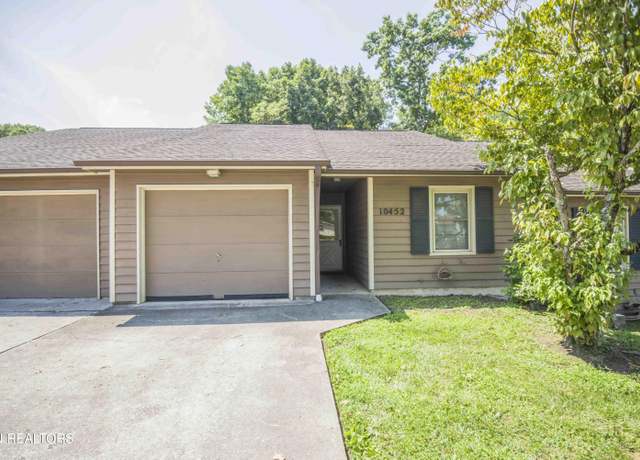 Property at 10452 Laura Lee Ln, Knoxville, TN 37922, 2 beds, 2 baths