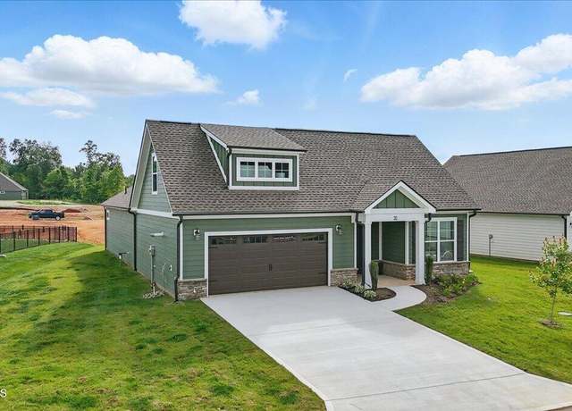 Property at 315 Trillium Trl, Lenoir City, TN 37771, 3 beds, 3 baths