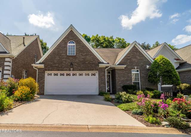 Property at 5304 Tazewell Pointe Way, Knoxville, TN 37918, 2 beds, 2 baths