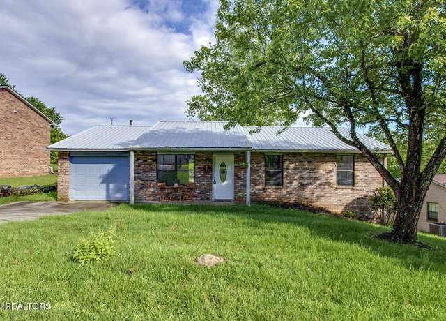 Property at 712 Genesis Ln, Knoxville, TN 37938, 3 beds, 2 baths