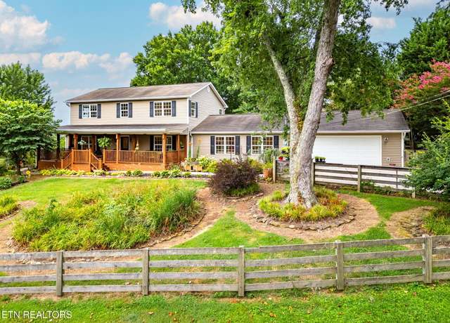 Property at 1025 Misty Springs Rd, Knoxville, TN 37932, 3 beds, 2.5 baths