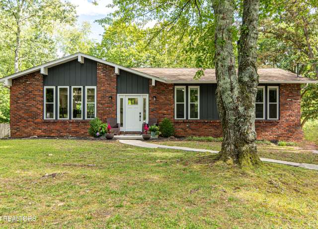 Property at 10604 Alameda Dr, Knoxville, TN 37932, 4 beds, 3 baths