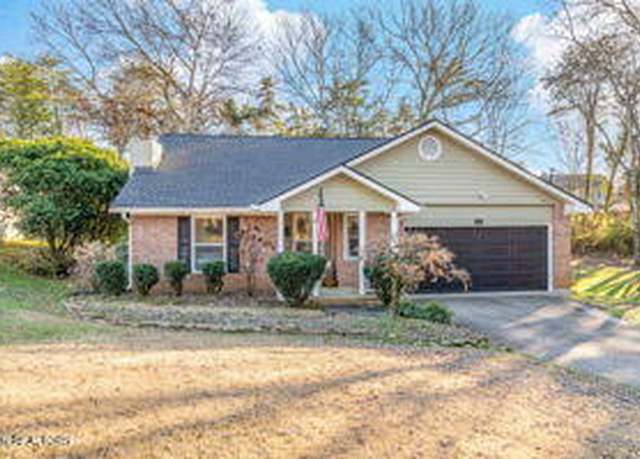 Property at 8836 Nubbin Ridge Rd, Knoxville, TN 37923, 3 beds, 2 baths