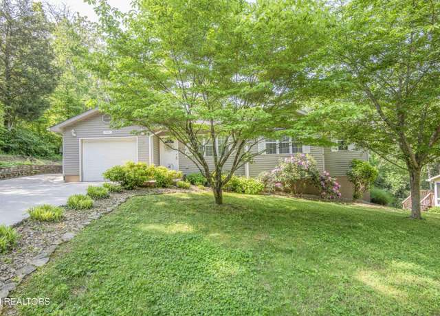 Property at 701 Hill St, Kingston, TN 37763, 3 beds, 2 baths
