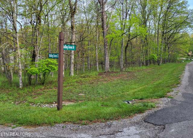 Property at 20 Rolling Green Ct, Crossville, TN 38558