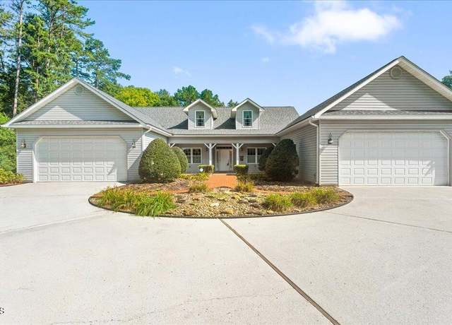 Property at 138 Dudala Way, Loudon, TN 37774, 4 beds, 4 baths