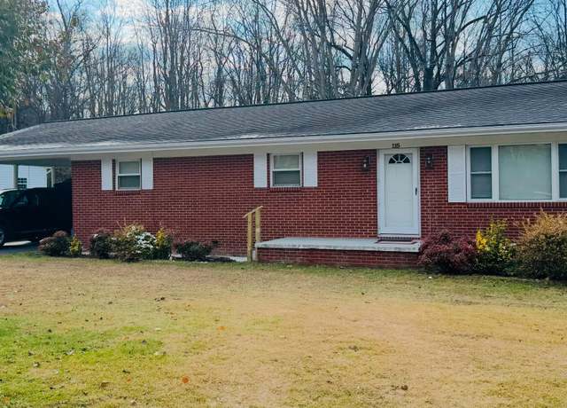 Property at 115 Greasy Cove Rd, Cosby, TN 37722, 3 beds, 1.5 baths