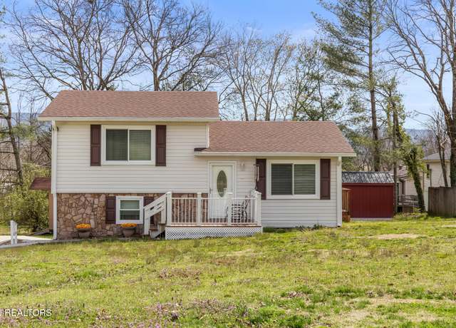 Property at 609 Lawrence St, Etowah, TN 37331, 3 beds, 2 baths