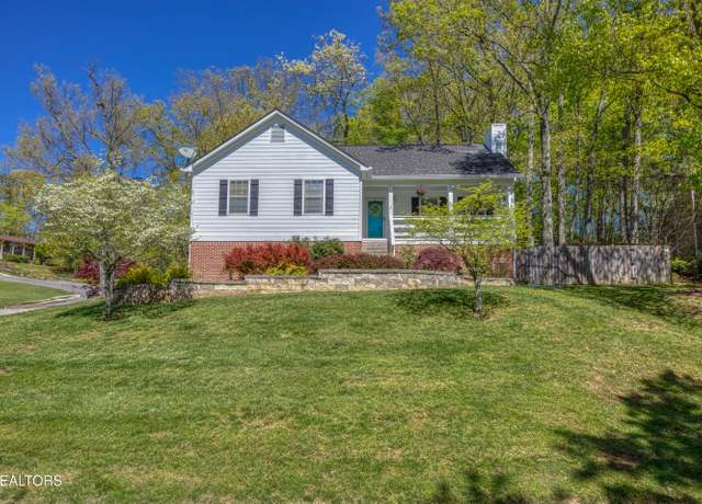 Property at 7810 Representative Ln, Knoxville, TN 37931, 3 beds, 3 baths