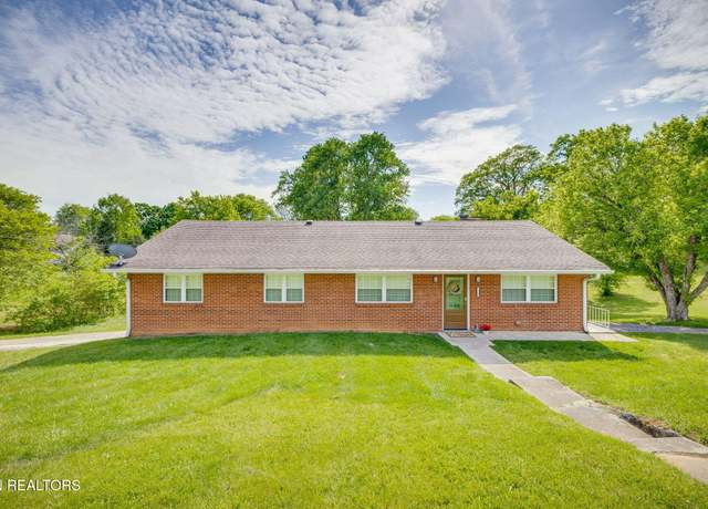 Property at 5600 Lon Roberts Dr, Knoxville, TN 37918, 3 beds, 1.5 baths