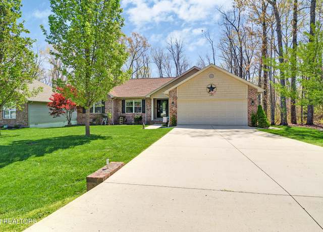 Property at 662 St George Dr, Crossville, TN 38558, 3 beds, 2 baths