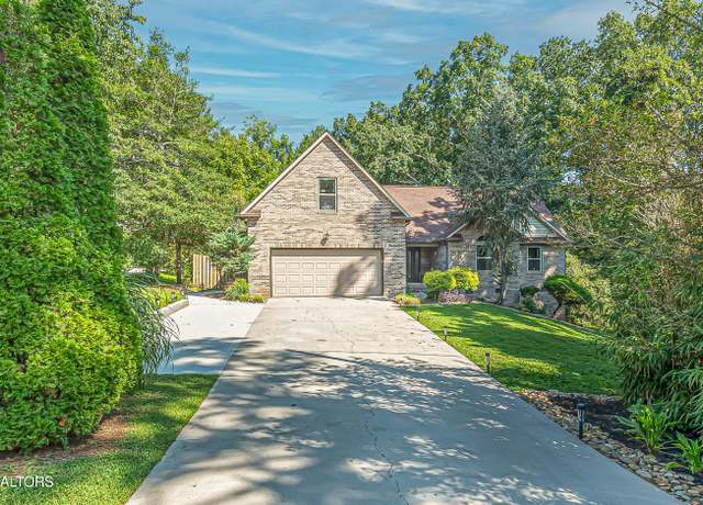 Property at 4421 Garden Dr, Knoxville, TN 37918, 3 beds, 2 baths