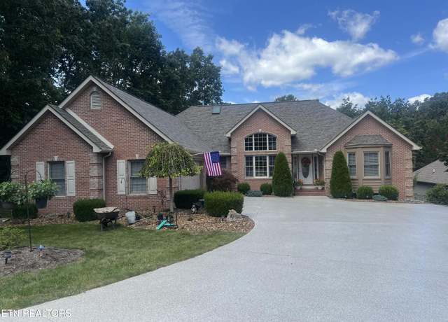 Property at 106 Mariners Dr, Fairfield Glade, TN 38558, 3 beds, 3 baths