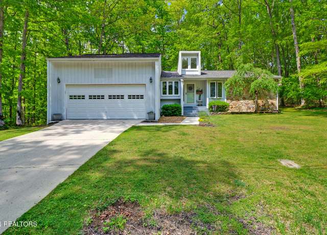 Property at 111 Juniper Dr, Fairfield Glade, TN 38558, 3 beds, 2 baths