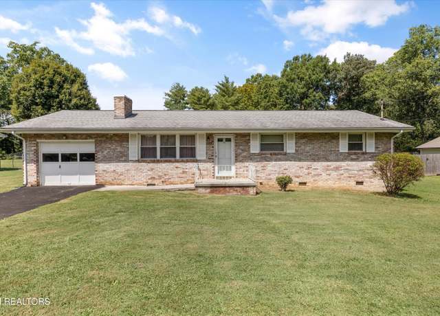 Property at 1103 Adair Dr, Knoxville, TN 37918, 3 beds, 2 baths