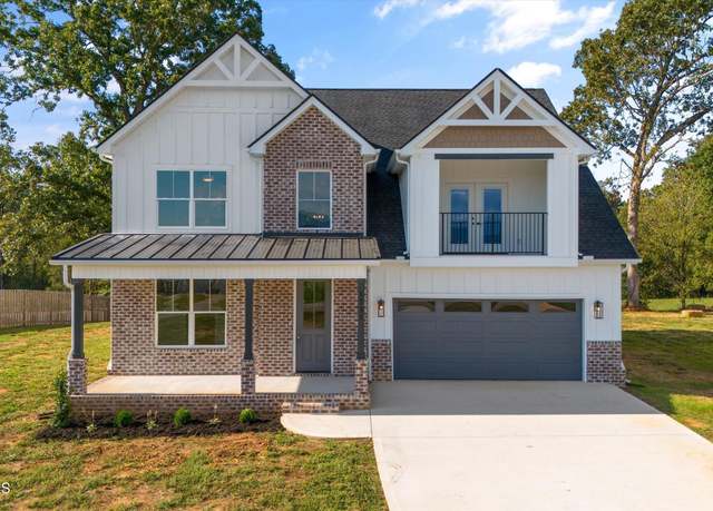 Property at 5735 Mountain Vista Ln, Maryville, TN 37804, 3 beds, 3.5 baths