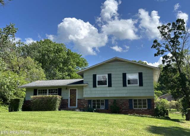 Property at 212 Elkmont Rd, Knoxville, TN 37922, 3 beds, 1.5 baths