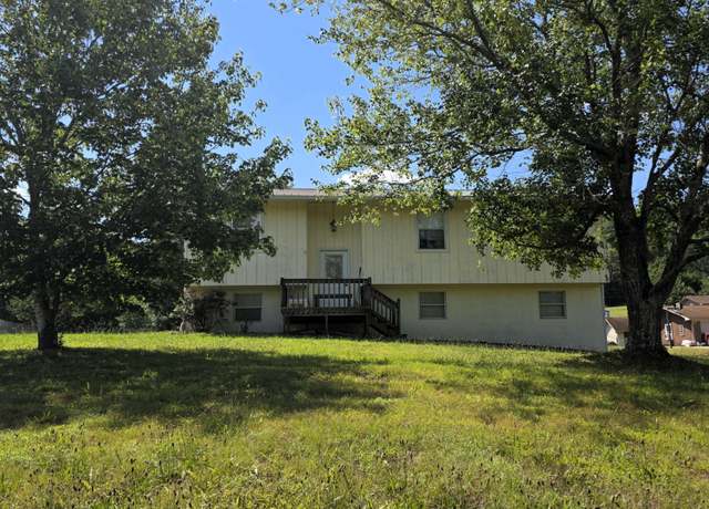 Property at 1312 W Union Valley Rd, Seymour, TN 37865, 3 beds, 2 baths
