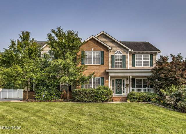 Property at 6018 Shannon Valley Farms Blvd, Knoxville, TN 37918, 5 beds, 2.5 baths