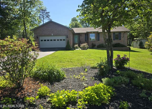 Property at 107 Scott Creek Rd, Crossville, TN 38571, 3 beds, 2 baths