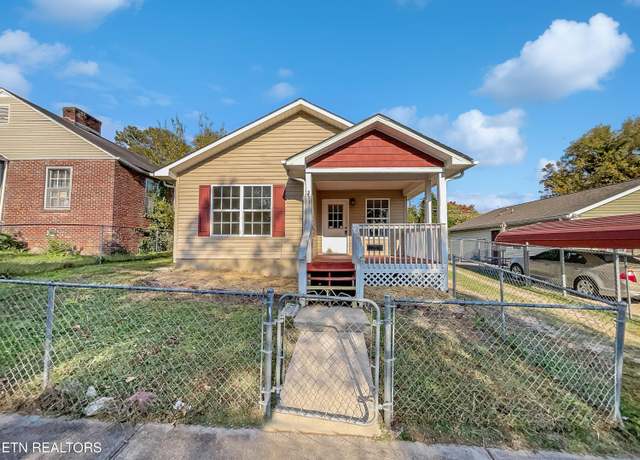 Property at 2517 Parkview Ave, Knoxville, TN 37914, 3 beds, 2 baths