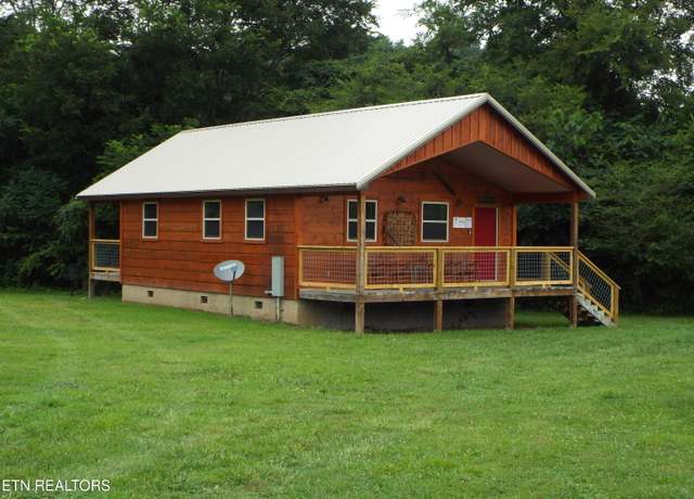 Property at 6018 Larkmoor Dr, Cosby, TN 37722, 1 bed, 1 bath