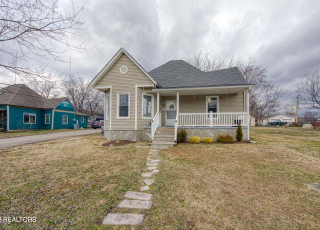 Property at 1301 Atlantic Ave, Knoxville, TN 37917, 2 beds, 2 baths