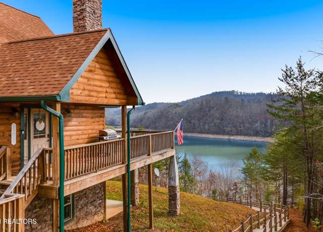 Property at 625 Bluff View Rd. Rd, New Tazewell, TN 37825, 3 beds, 3.5 baths