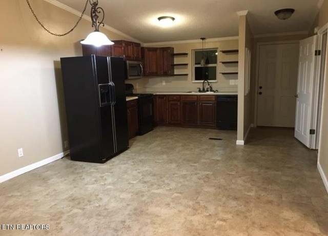 Property at 836 & 840 Zumstein Dr, Rockwood, TN 37854, 4 beds