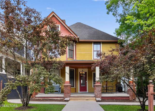 Property at 808 N 4th Ave, Knoxville, TN 37917, 7 beds, 3 baths