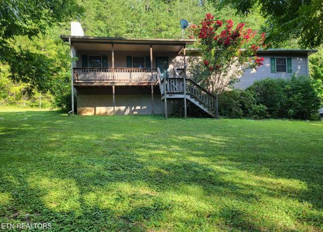 Property at 1152 Elmer Lambert Rd, Maryville, TN 37803, 3 beds, 2.5 baths