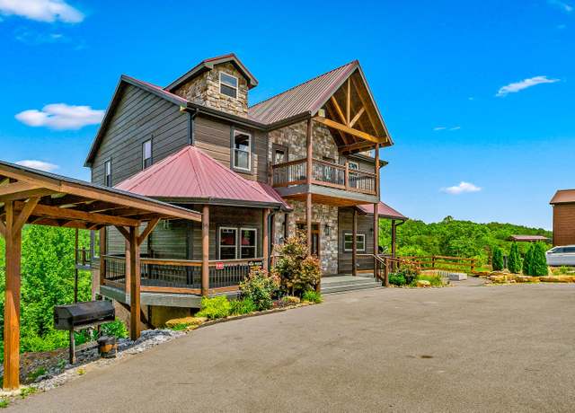 Property at 2125 Elk Pass Ln, Sevierville, TN 37876, 6 beds, 7 baths