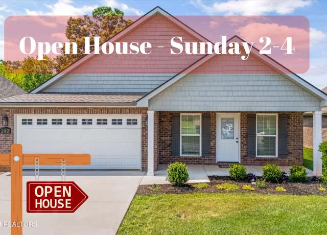 Property at 202 Sand Hills Dr, Maryville, TN 37801, 3 beds, 2 baths