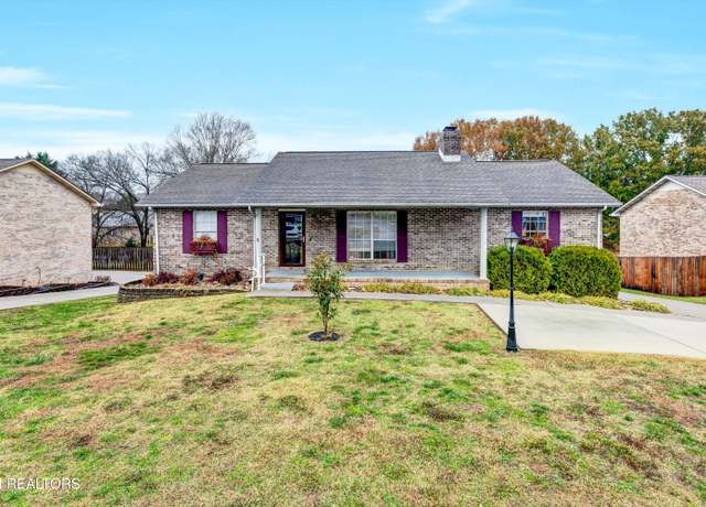 Property at 2113 Raulston View Dr, Maryville, TN 37803, 4 beds, 3 baths