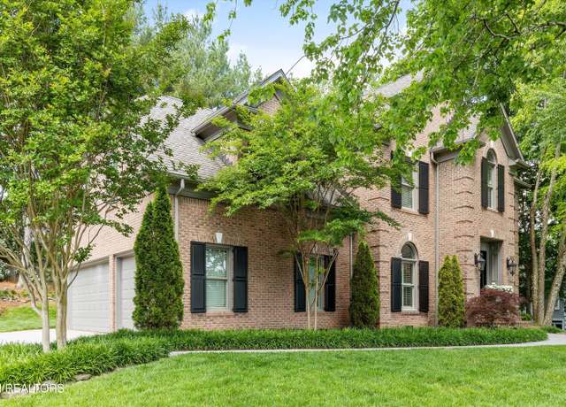 Property at 804 Andover Blvd, Knoxville, TN 37934, 4 beds, 2.5 baths