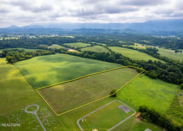 Property at 1944 Jeffries Hollow Rd, Seymour, TN 37865