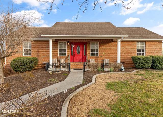 Property at 2125 Murphys Chapel Dr, Sevierville, TN 37876, 3 beds, 2 baths