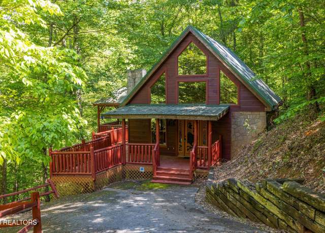 Property at 1744 Azalea Cir, Sevierville, TN 37876, 2 beds, 2 baths