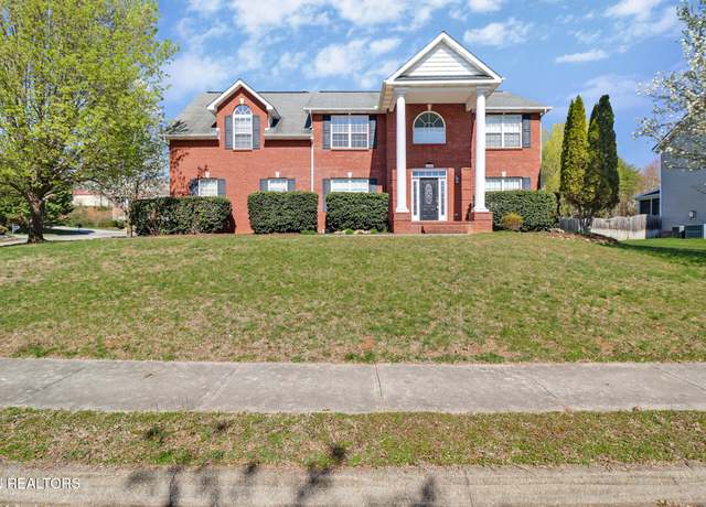 Property at 5000 Blazing Star Ln, Knoxville, TN 37918, 5 beds, 2.5 baths