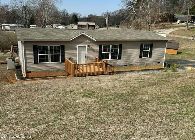 Property at 1594 Covington Rd, Dandridge, TN 37725, 3 beds, 2 baths