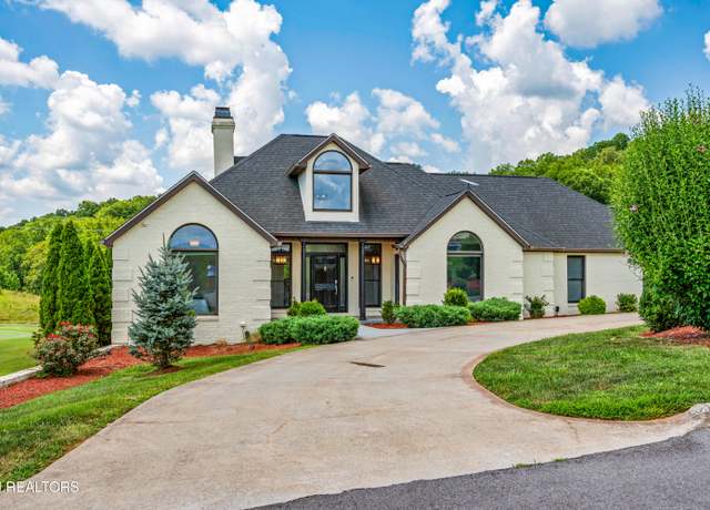 Property at 225 Bobwhite Trl, Sevierville, TN 37876, 5 beds, 4 baths